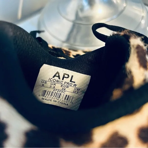 APL (Athletic Propulsion Labs) Iconic Pro Leopard-print Calf Hair Sneakers - Picture 8 of 9